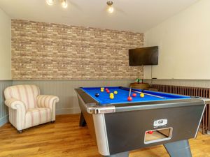 Games Room- click for photo gallery